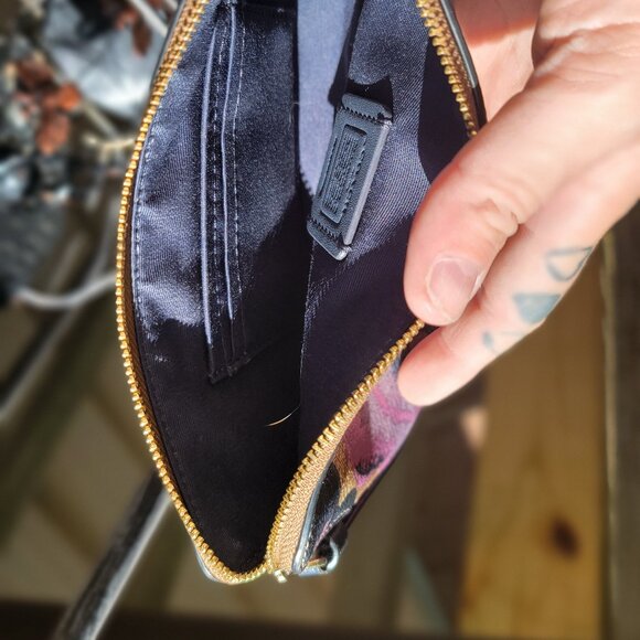 Coach Large Corner Zip Wristlet Kaffe Floral Print - Picture 2 of 4